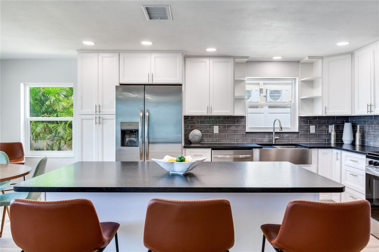 16458 Redington Drive, Redington Beach, FL 33708 Photo