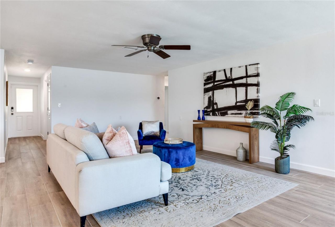 16458 Redington Drive, Redington Beach, FL 33708 Photo
