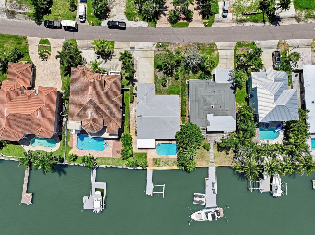 16458 Redington Drive, Redington Beach, FL 33708 Photo