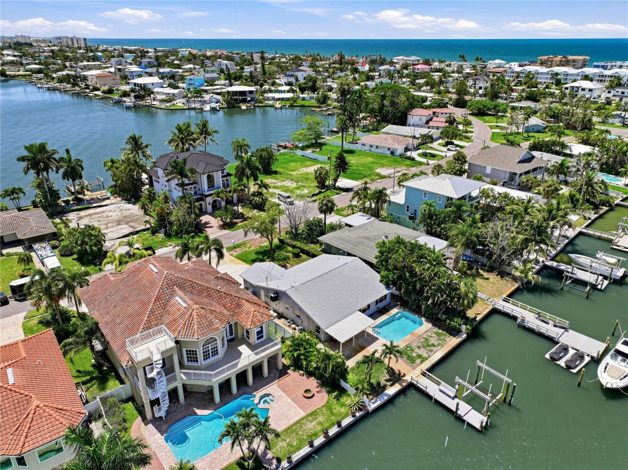 16458 Redington Drive, Redington Beach, FL 33708 Photo