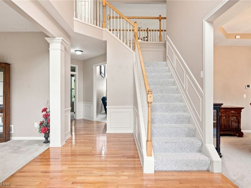 465 Wilmington Drive, Broadview Heights, OH 44147 Photo 3