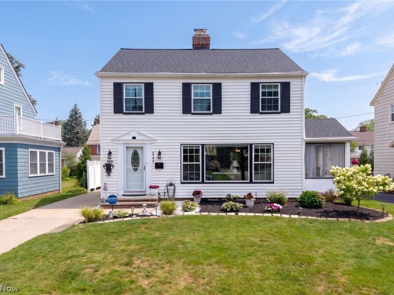 3326 Avalon Road, Shaker Heights, OH 44120 Photo 1