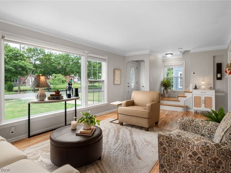 3326 Avalon Road, Shaker Heights, OH 44120 Photo 3