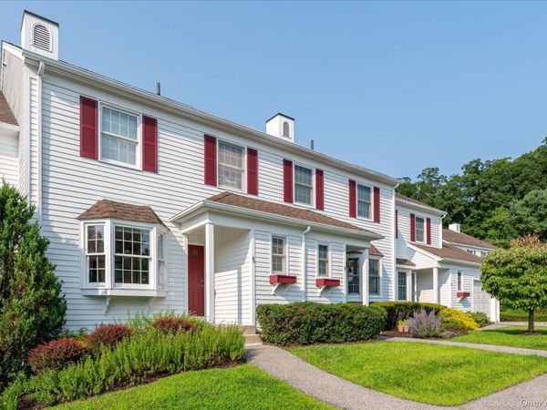 46 Winterberry Circle , Cross River, NY 10518