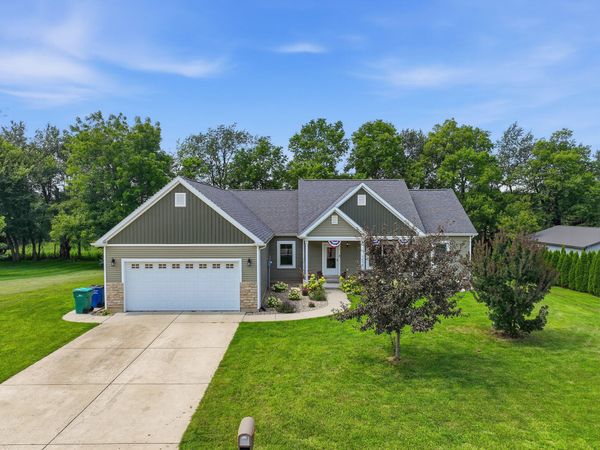 3658 S Nancy Lane , La Porte, IN 46350