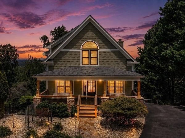 385 Pirkle Leake Road , Dawsonville, GA 30534