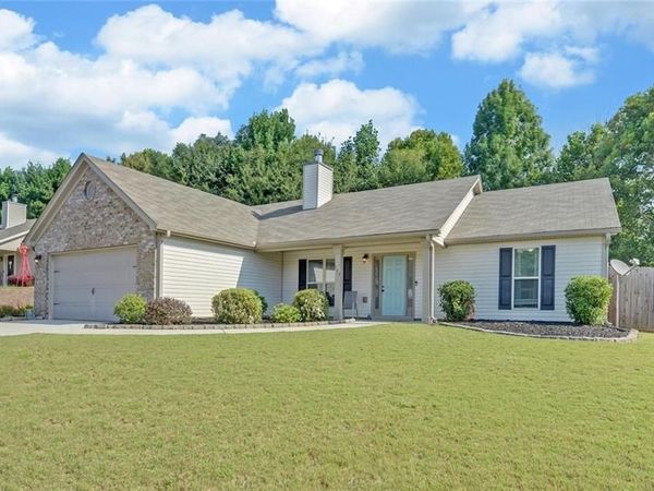 177 Brookside Drive , Lula, GA 30554