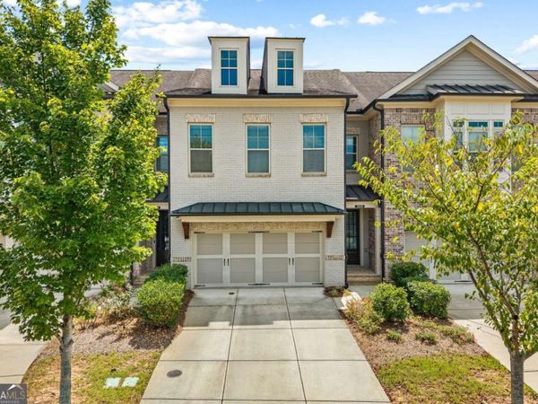 2028 Glenview Park Circle, Duluth, GA 30097