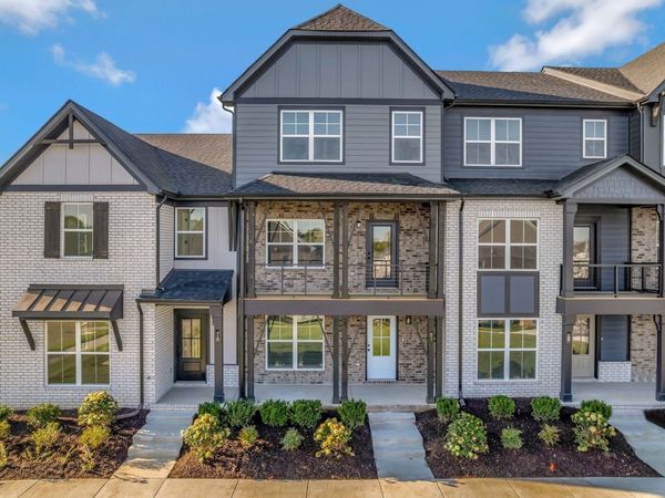 606 Granbury Pvt Drive , Hendersonville, TN 37075