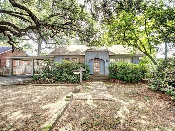 215 WILLIAMS Avenue , Natchitoches, LA 71457