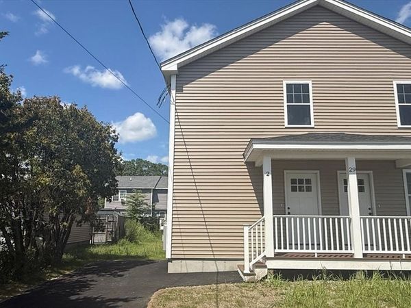 29 Lynn St, Unit 2, Lawrence, MA 01843
