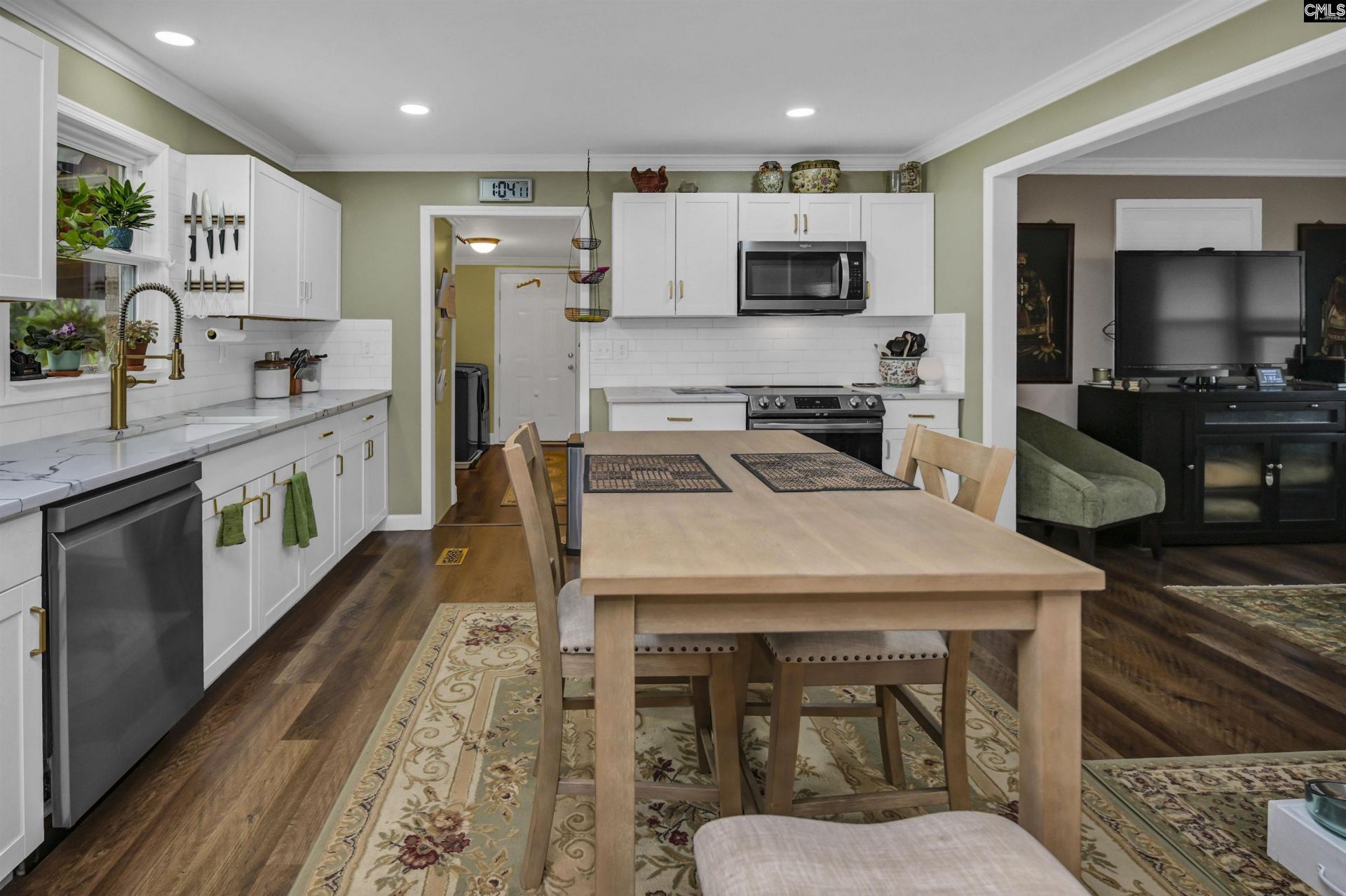 204 Breezy Hill Road  Photo 14