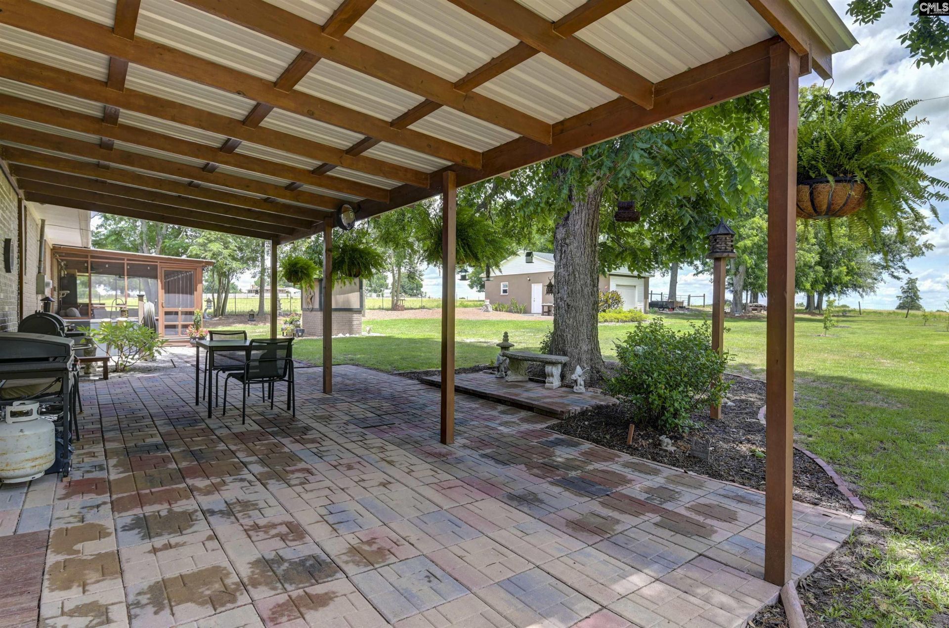 204 Breezy Hill Road  Photo 38
