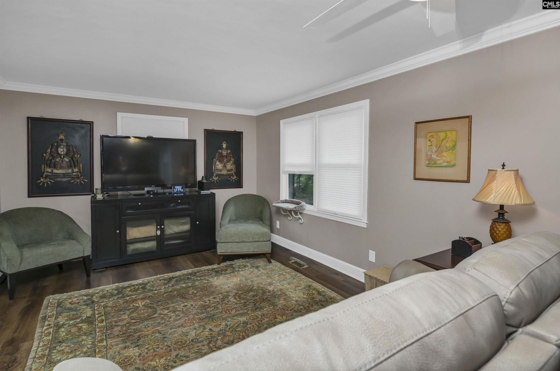 204 Breezy Hill Road  Photo 4