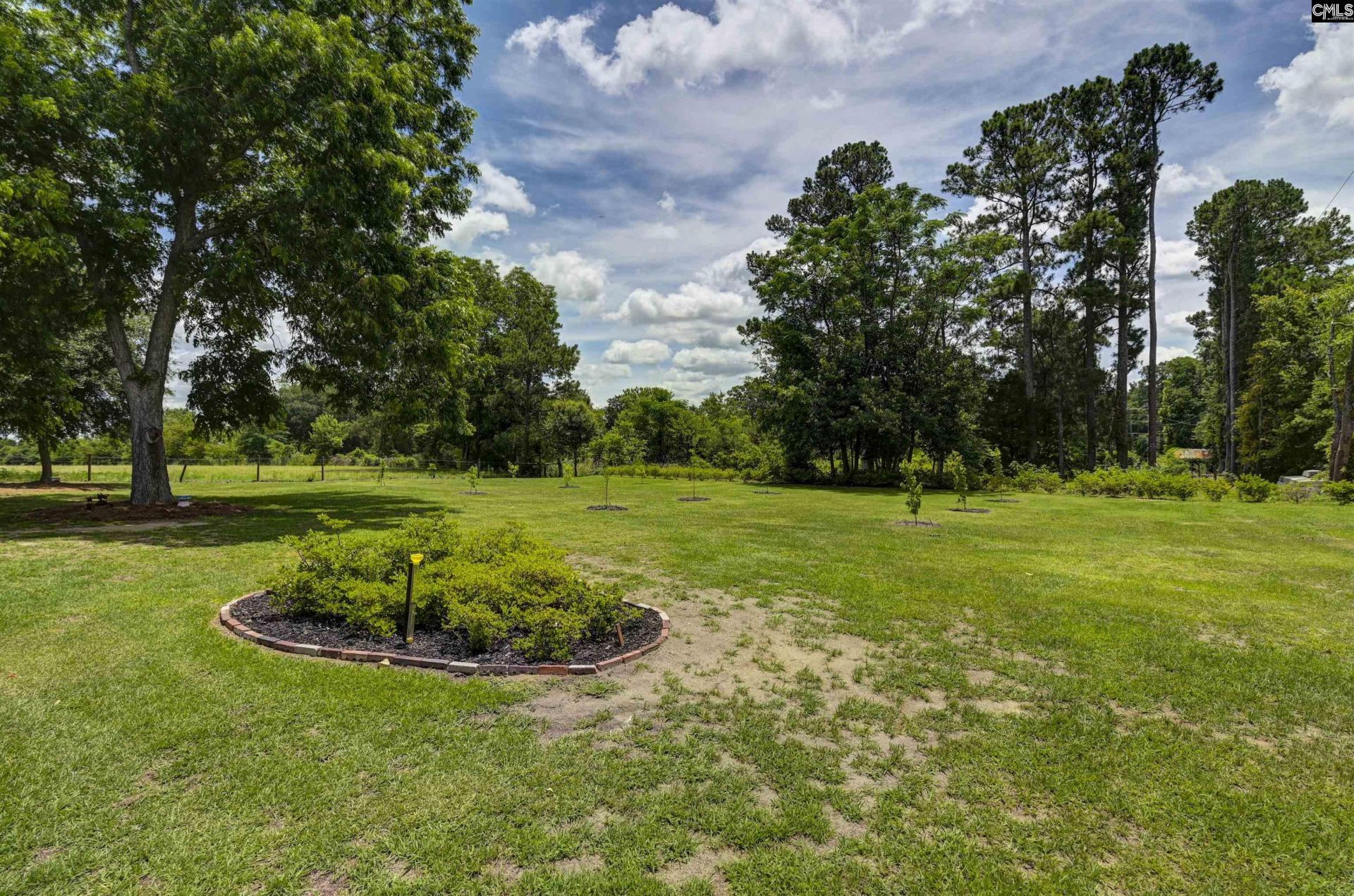 204 Breezy Hill Road  Photo 40