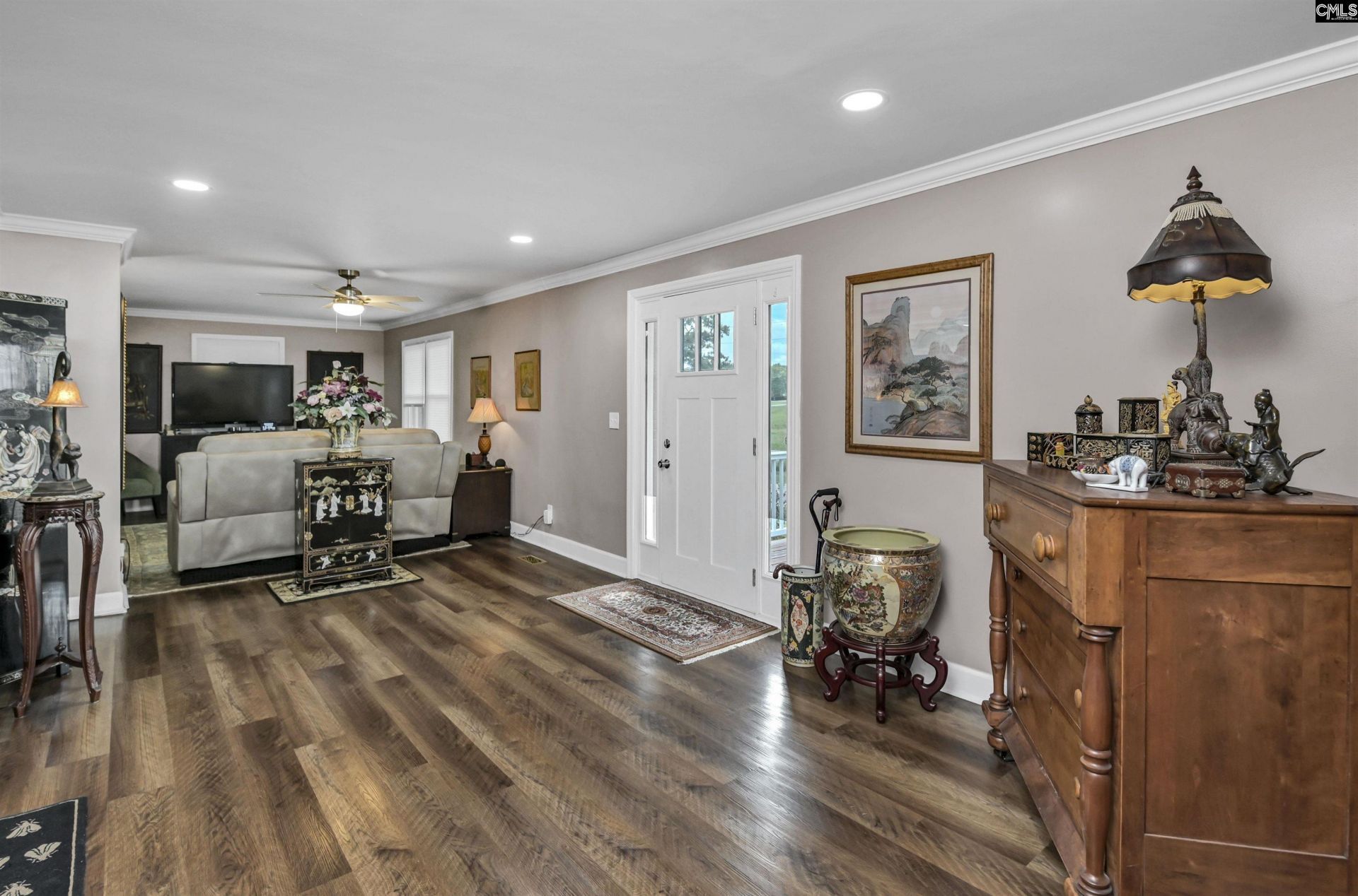204 Breezy Hill Road  Photo 5