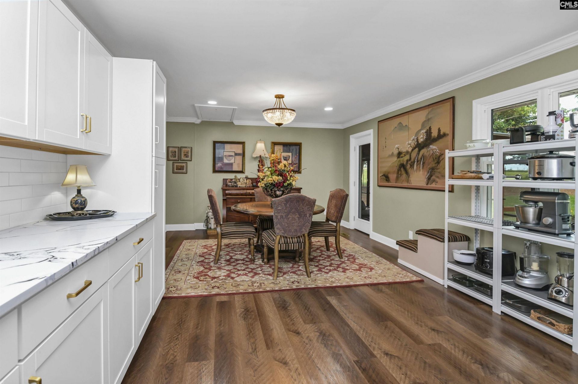 204 Breezy Hill Road  Photo 7