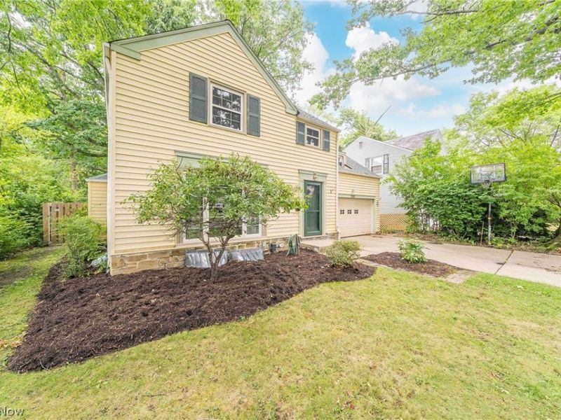 3187 Rumson Road, Cleveland Heights, OH 44118 Photo 2