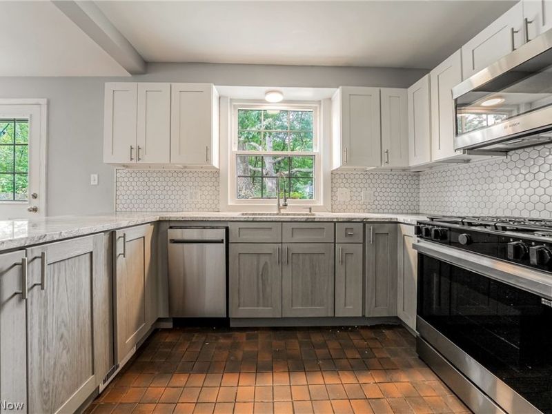 3187 Rumson Road, Cleveland Heights, OH 44118 Photo 8