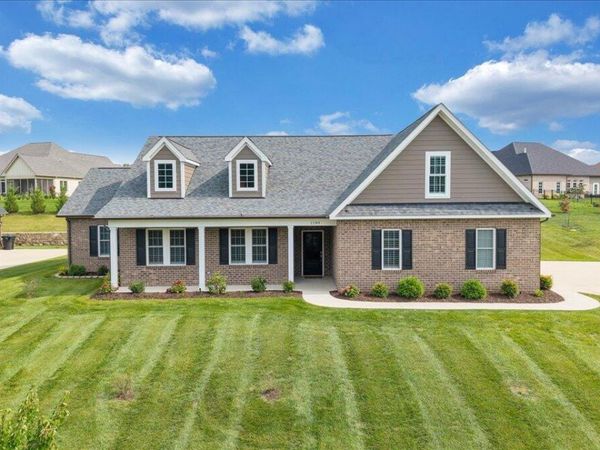 1180 Greenfield ST, Daleville, VA 24083