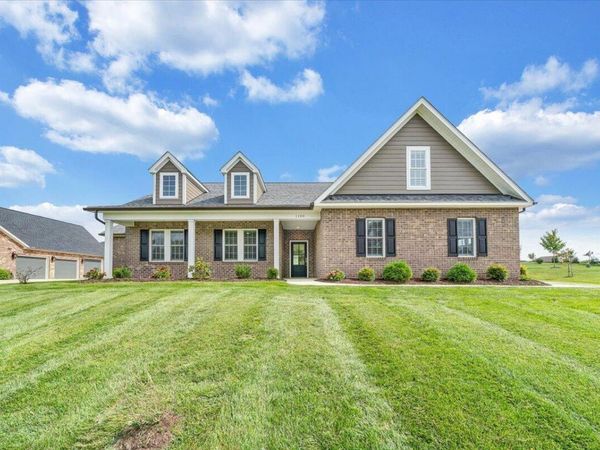 1180 Greenfield ST, Daleville, VA 24083