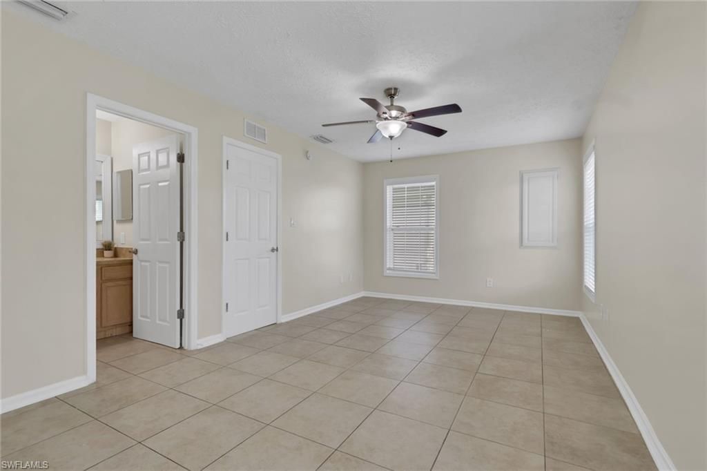 254 Leawood Cir , Naples, FL 34104 Photo