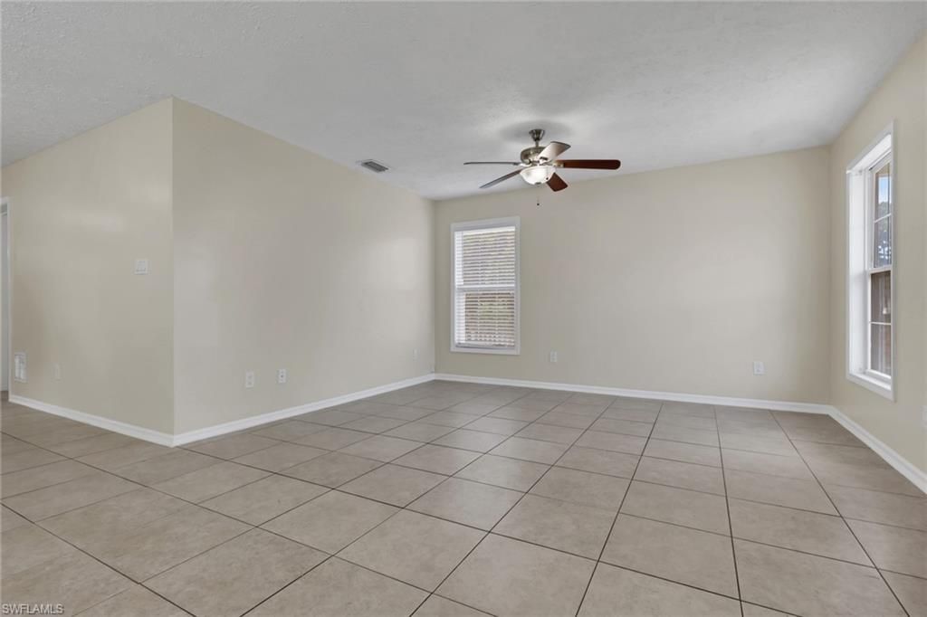 254 Leawood Cir , Naples, FL 34104 Photo