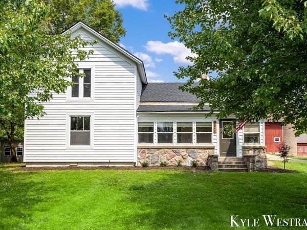 6411 11 Mile Road NE, Rockford, MI 49341