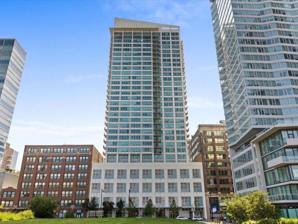 701 S Wells Street , Unit 803, Chicago, IL 60607