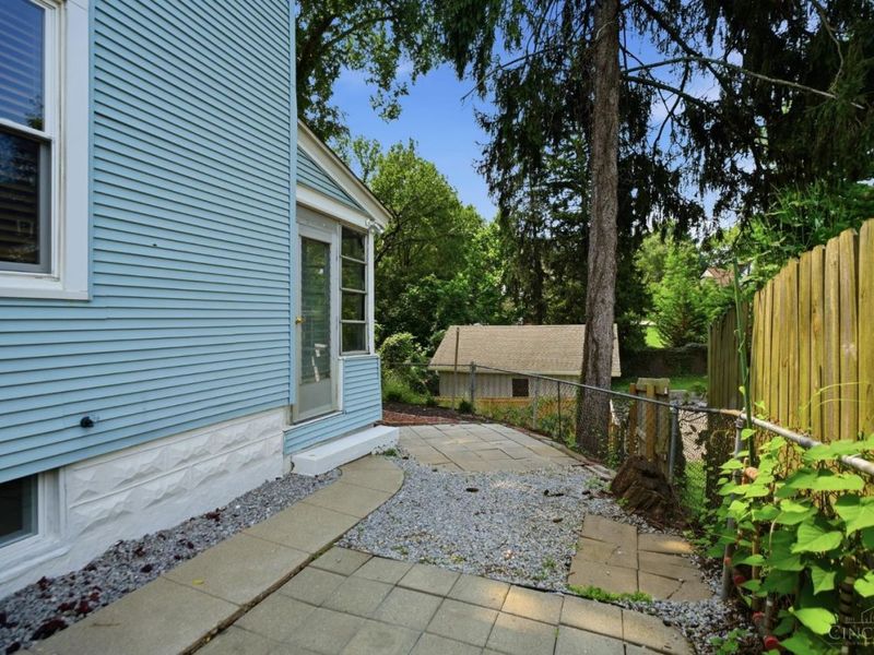 1539 Barvac Avenue, Cincinnati, OH 45223 Photo 24