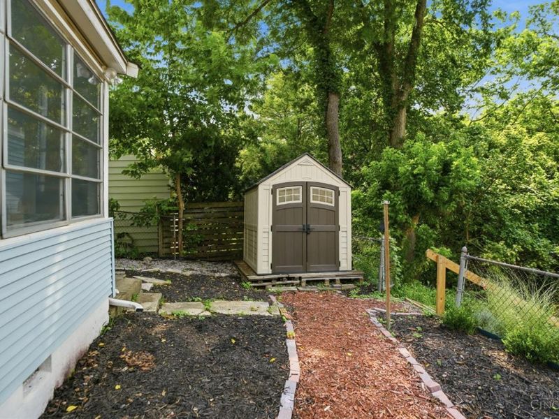 1539 Barvac Avenue, Cincinnati, OH 45223 Photo 25