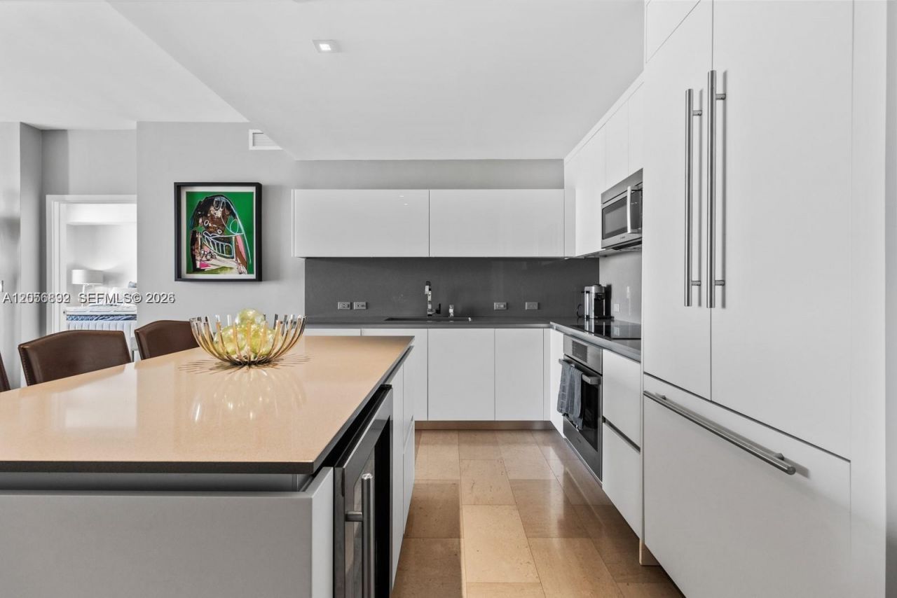 88 SW 7th St , Unit 3909, Miami, FL 33130 Photo