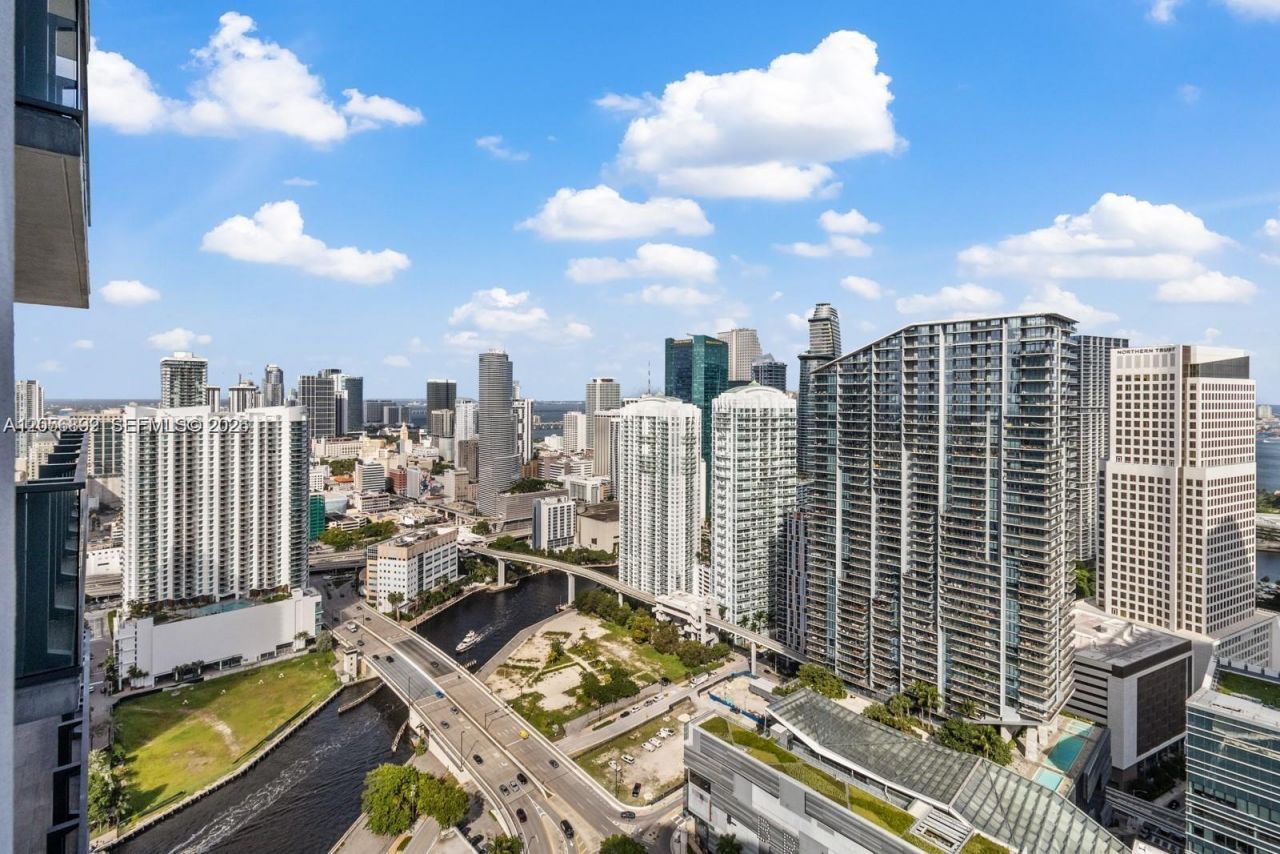88 SW 7th St , Unit 3909, Miami, FL 33130 Photo
