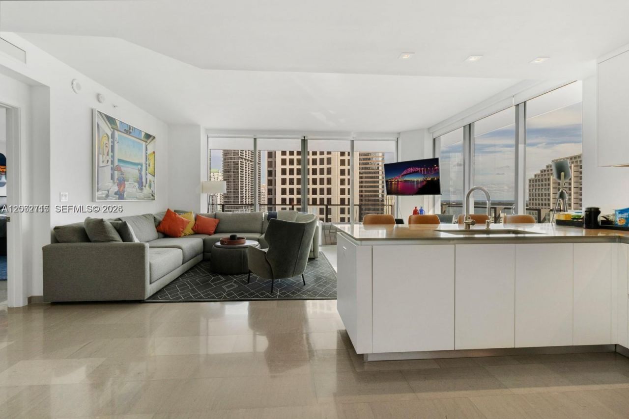 68 SE 6th St , Unit 2101, Miami, FL 33131 Photo