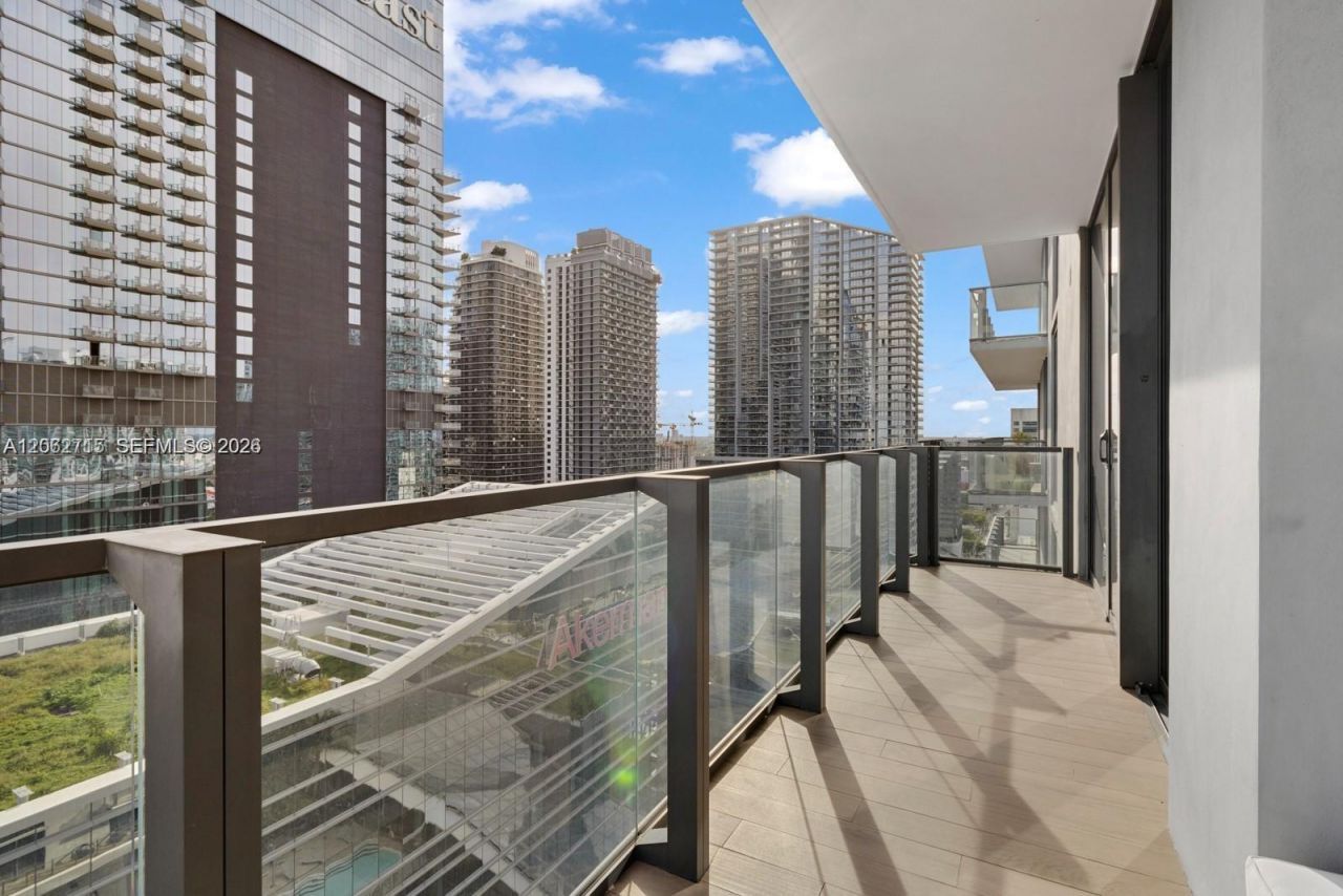 68 SE 6th St , Unit 2101, Miami, FL 33131 Photo