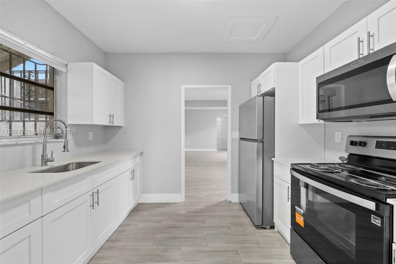 1227 NW 27th St , Unit 1227, Miami, FL 33142 Photo