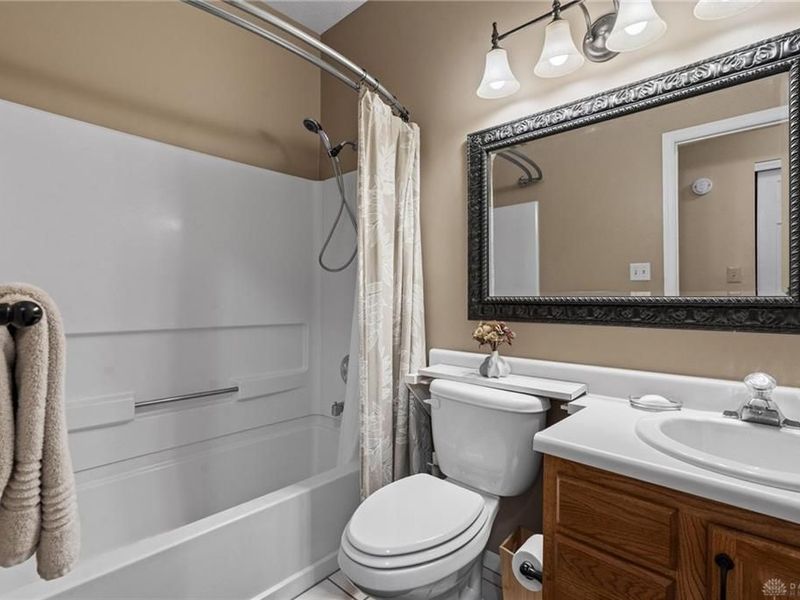 1879 Brandonhall Drive, Miamisburg, OH 45342 Photo 26