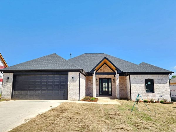 15 Ravell Road, Cabot, AR 72023