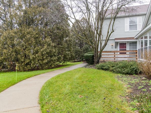 2369 Quail Run Drive, Kalamazoo, MI 49009