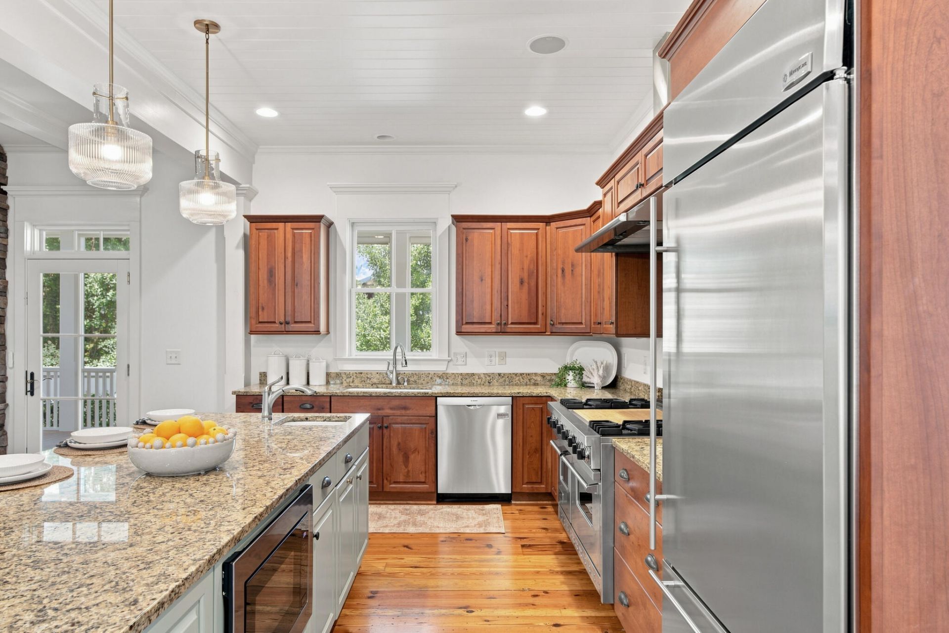 55 Montrose Road Photo 10
