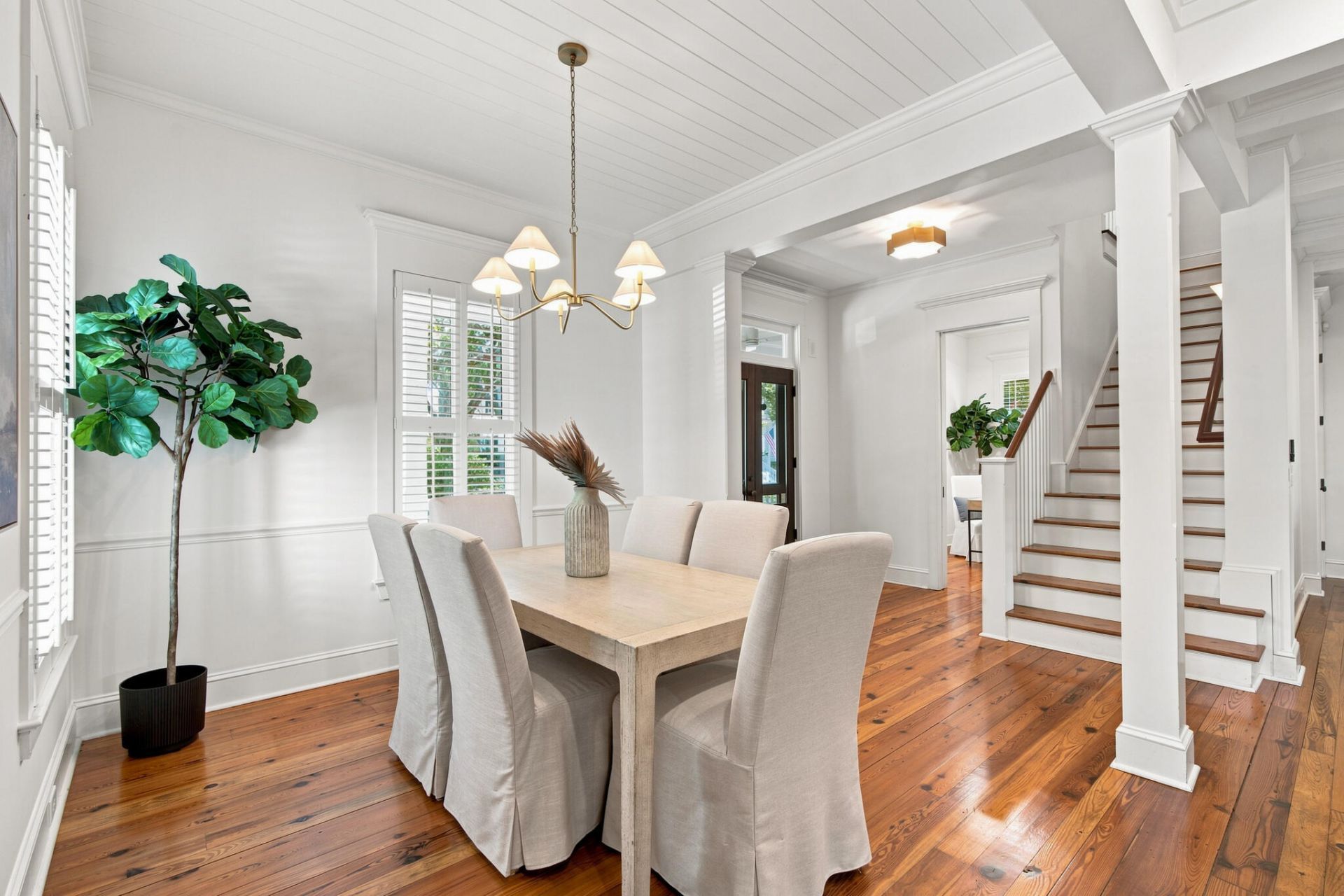 55 Montrose Road Photo 17