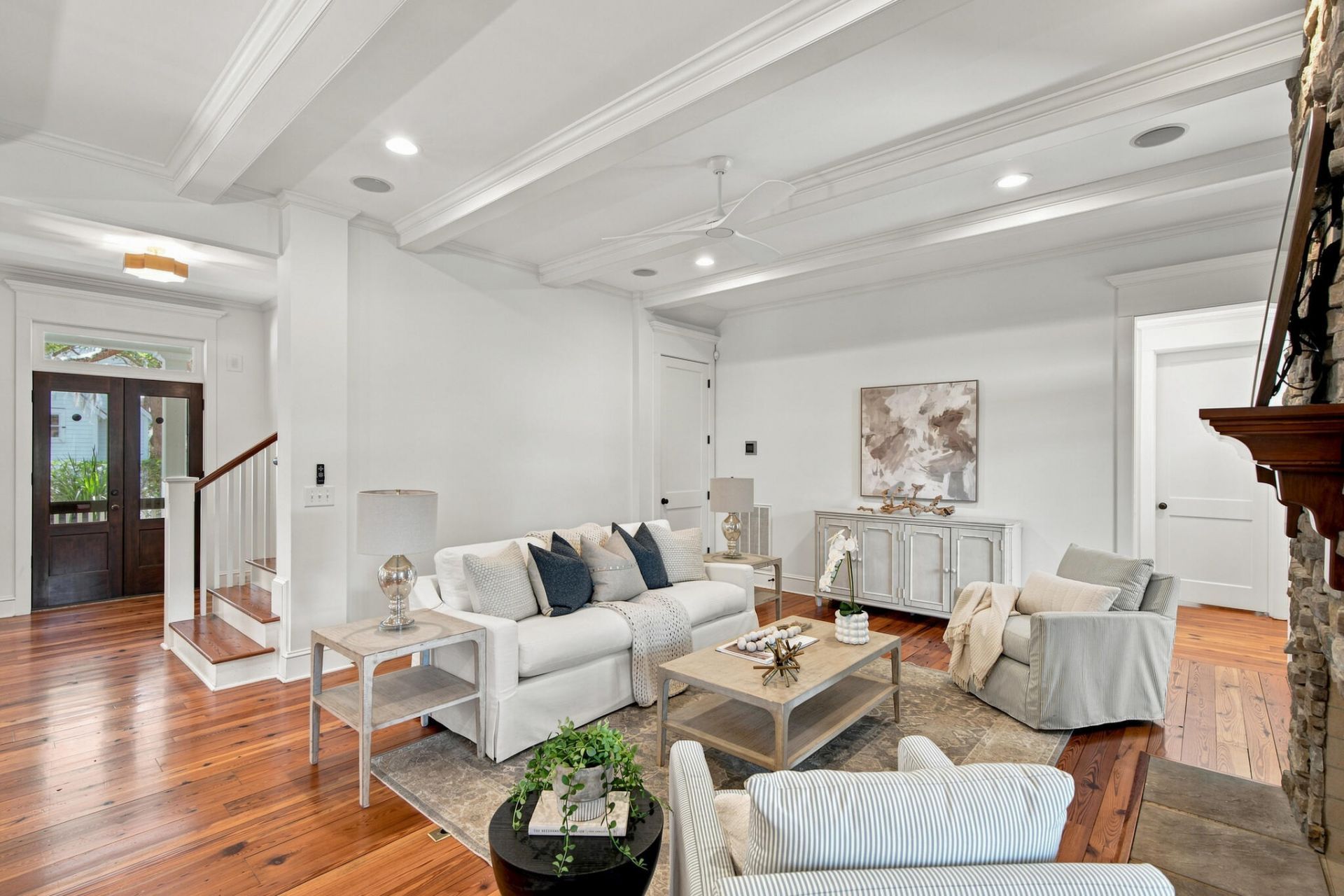55 Montrose Road Photo 18