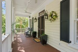 55 Montrose Road photo 4