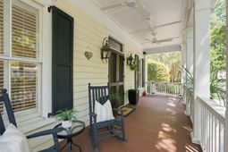 55 Montrose Road photo 4