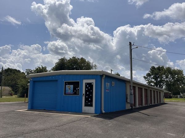 209 May St , Lawrenceburg, TN 38464