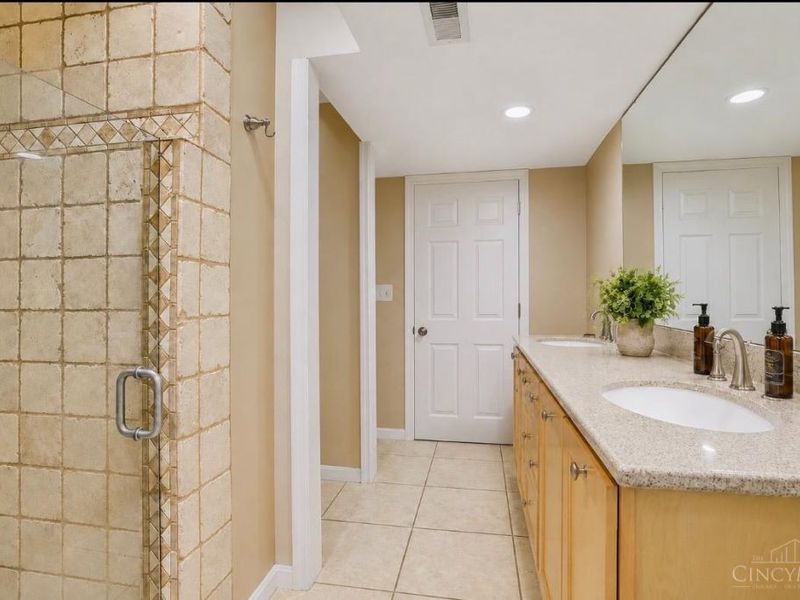 1658 Saint John Place, Union Township, OH 45034 Photo 43
