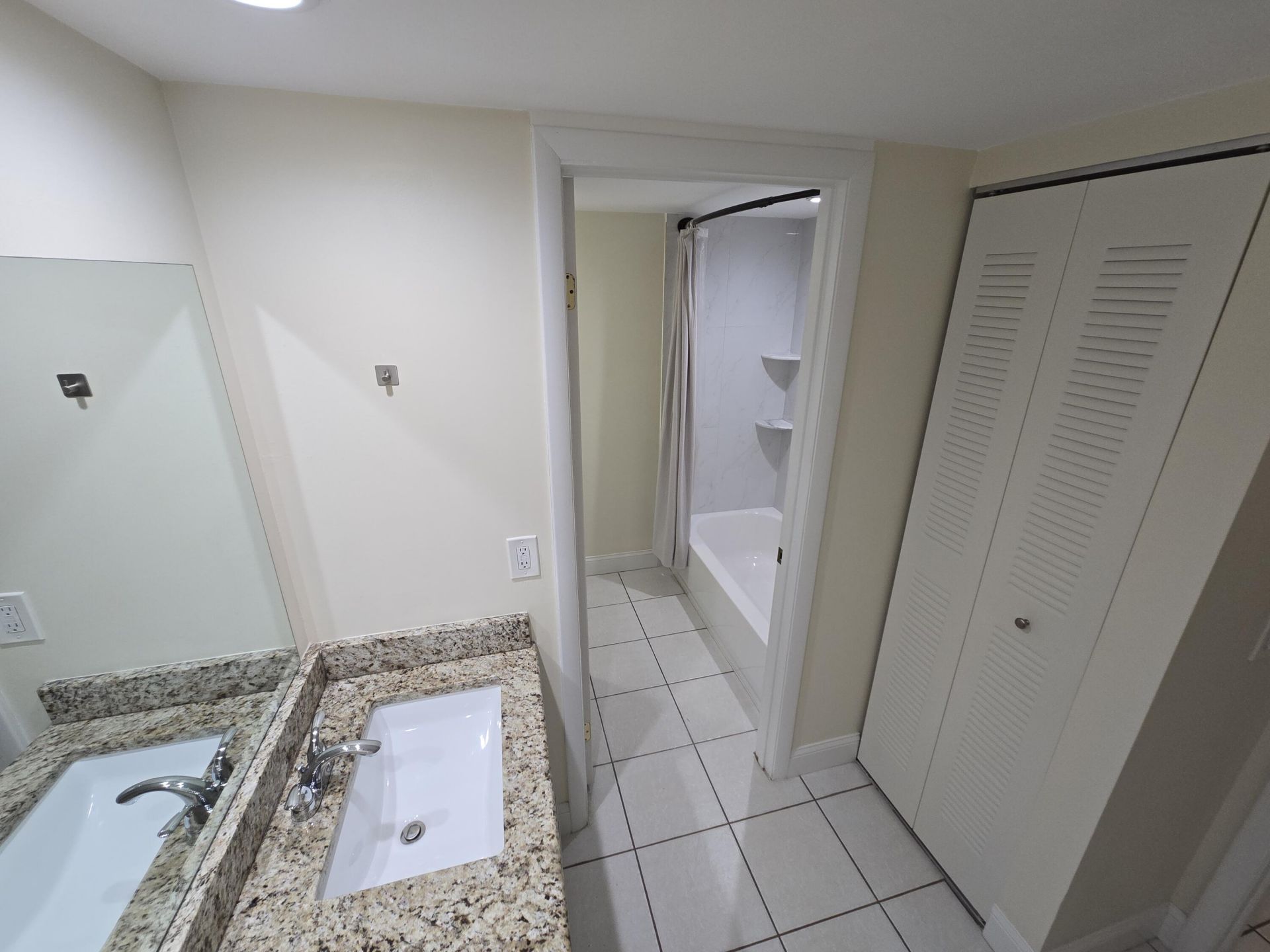 3232 Meridian Way N, Unit B, Palm Beach Gardens, FL 33410 Photo