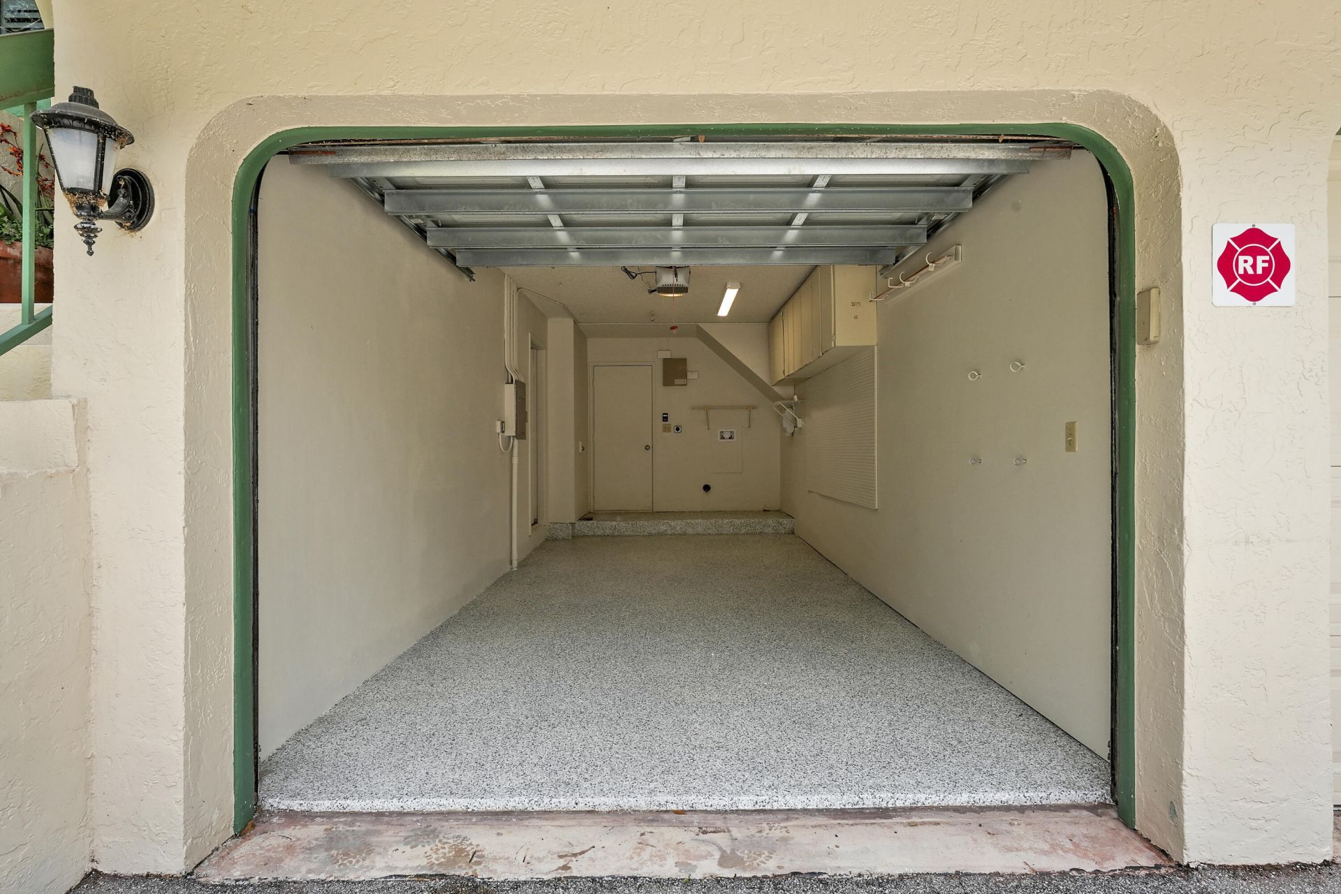 13 Lexington Lane E, Unit A, Palm Beach Gardens, FL 33418 Photo