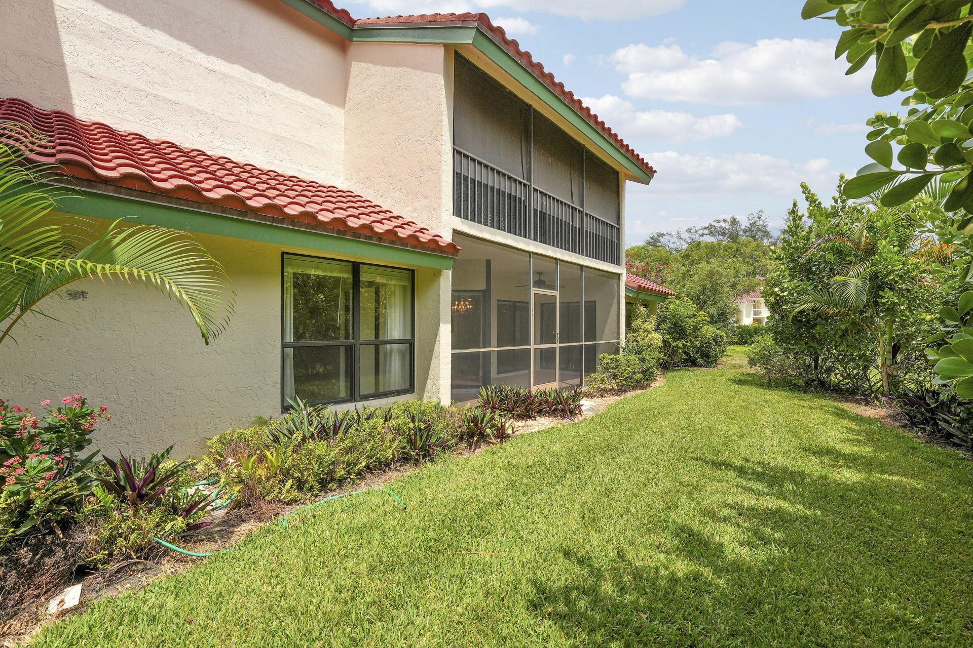 13 Lexington Lane E, Unit A, Palm Beach Gardens, FL 33418 Photo
