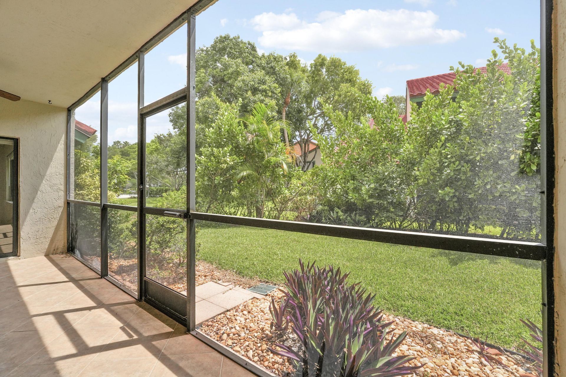 13 Lexington Lane E, Unit A, Palm Beach Gardens, FL 33418 Photo